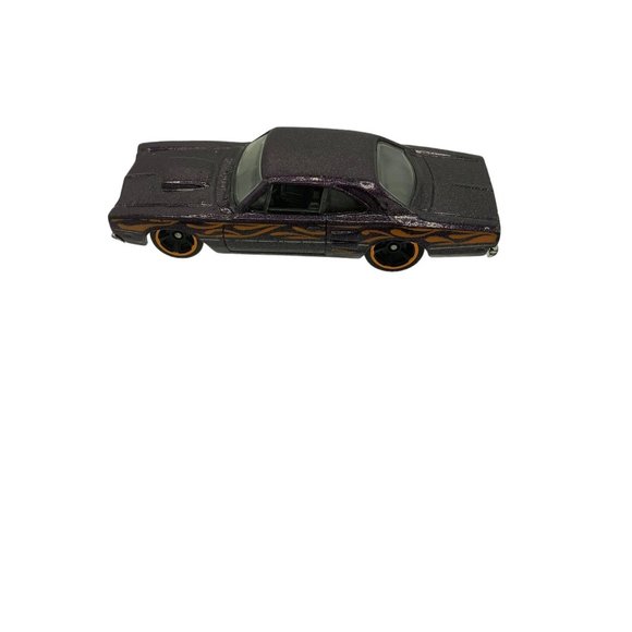 Mattel Hot Wheels 69 Dodge Coronet Super Bee Purple Metallic Flames Collectible - Picture 3 of 8